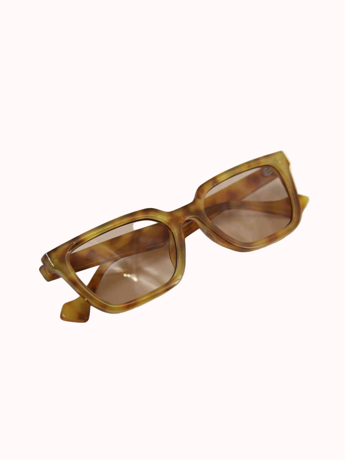 Lentes de Sol – Cuadradas Carey Claro