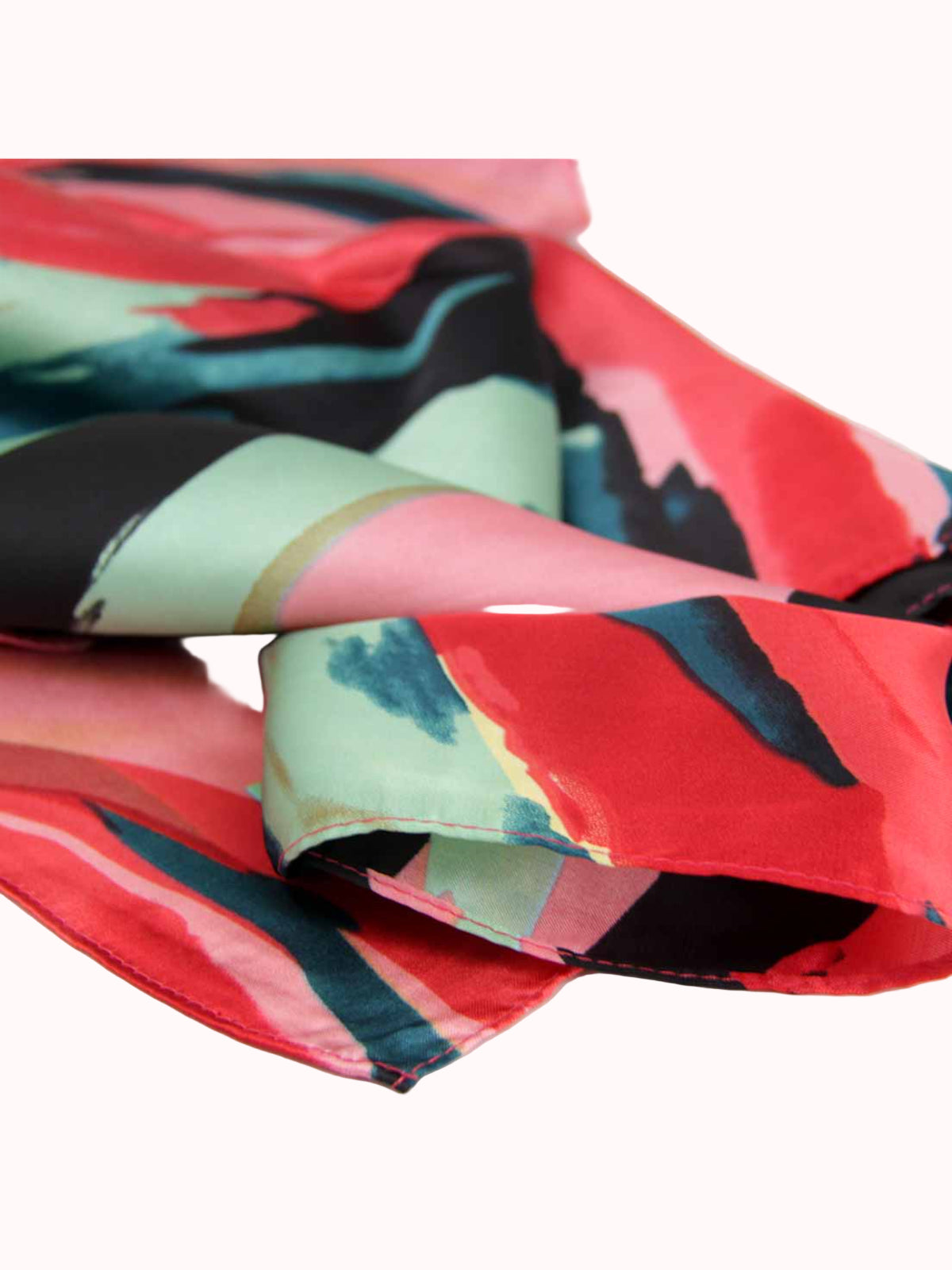 Pañuelo – Ondas Rojo, Verde y Negro